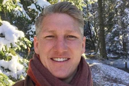 Bastian Schweinsteiger hat den ersten Schnee gefunden Bastian Schweinsteiger hat den ersten Schnee gefunden