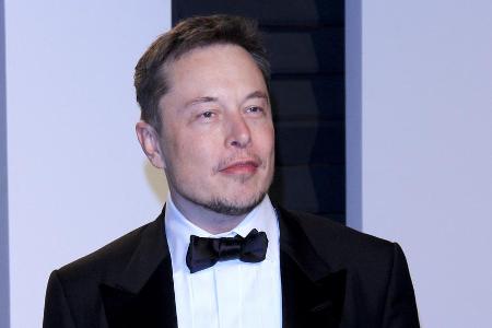 Wurde jetzt wieder an der Seite von Amber Heard gesehen: Elon Musk Wurde jetzt wieder an der Seite von Amber Heard gesehen: Elon Musk