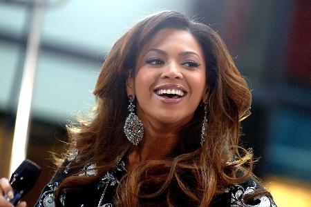 Beyoncé überflügelt ihre Kollegen und hat derzeit gut Lachen Beyoncé überflügelt ihre Kollegen und hat derzeit gut Lachen
