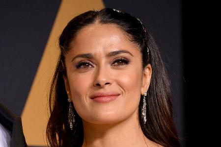 Hübsche Haut wie Salma Hayek geht jetzt ganz einfach Hübsche Haut wie Salma Hayek geht jetzt ganz einfach