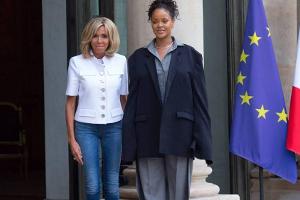Gegensätzlicher geht nicht: Links Brigitte Macron, rechts Rihanna