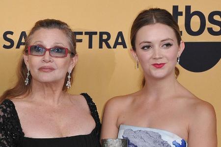 Carrie Fisher (l.) mit ihrer Tochter Billie Lourd im Jahr 2015 Carrie Fisher (l.) mit ihrer Tochter Billie Lourd im Jahr 2015