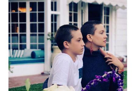 Kate Hudson und ihr Sohn Ryder haben die gleiche Frisur Kate Hudson und ihr Sohn Ryder haben die gleiche Frisur