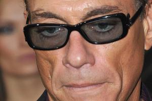 Jean-Claude Van Dammes Sohn leckte das Blut von seiner Hand