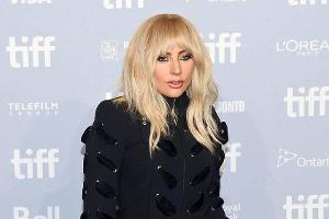 Lady Gaga liegt im Krankenhaus: Auftritt abgesagt