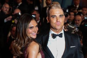 Robbie Williams lernte Ayda Field am Tiefpunkt kennen: "Es gefiel ihr"