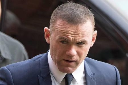 Wayne Rooney auf dem Weg ins Gericht Wayne Rooney auf dem Weg ins Gericht