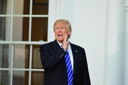 Donald Trump hatte in zahlreichen Filmen und Serien Gastrollen - ein Zufall war das nicht Donald Trump hatte in zahlreichen Filmen und Serien Gastrollen - ein Zufall war das nicht