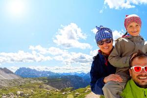 Trendsport Wandern: Natur pur in den Dolomiten