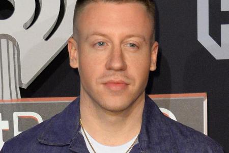 Macklemore bei den iHeartRadio Music Awards in Los Angeles Macklemore bei den iHeartRadio Music Awards in Los Angeles