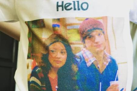 Ashton Kutchers Sohn Dimitri scheint schon jetzt ein großer Fan seiner Eltern zu sein Ashton Kutchers Sohn Dimitri scheint schon jetzt ein großer Fan seiner Eltern zu sein