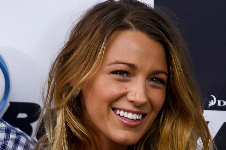Mit süffisanten Social-Media-Posts beweist Blake Lively Humor Mit süffisanten Social-Media-Posts beweist Blake Lively Humor