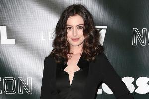 Anne Hathaway: Regenbogen-Party für ihren kleinen Sohn