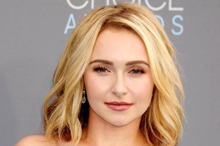 Hayden Panettiere hat ein Herz für Tiere Hayden Panettiere hat ein Herz für Tiere