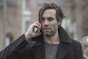 "Comic-Held, 1,94cm, vögelt gerne": Max Simonischek als Kommissar Laim