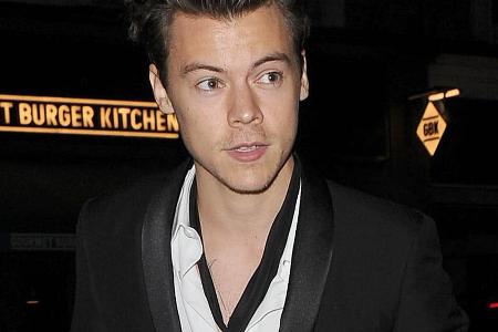 Harry Styles unterwegs in London Harry Styles unterwegs in London