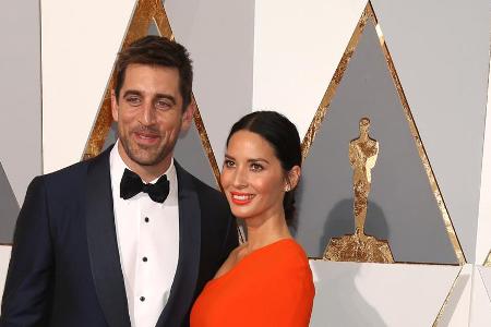 Olivia Munn und Aaron Rodgers bei den Oscars im vergangenen Jahr Olivia Munn und Aaron Rodgers bei den Oscars im vergangenen Jahr