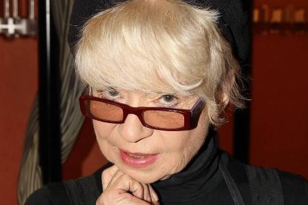 Ingrid Steeger hat das Posieren nicht verlernt! Ingrid Steeger hat das Posieren nicht verlernt!