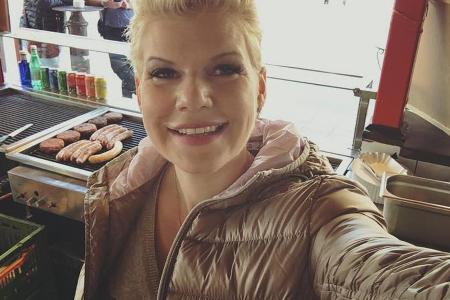 Melanie Müller hat jetzt ihre eigene Grillbude auf Mallorca Melanie Müller hat jetzt ihre eigene Grillbude auf Mallorca