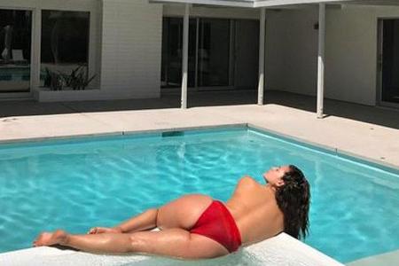 Ashley Graham zeigt gern nackte Haut Ashley Graham zeigt gern nackte Haut