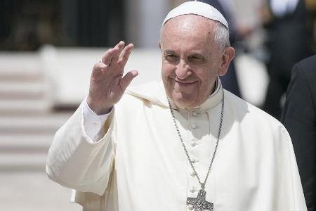 Papst Franziskus warnt vor den gefährlichen Seiten von Macht Papst Franziskus warnt vor den gefährlichen Seiten von Macht