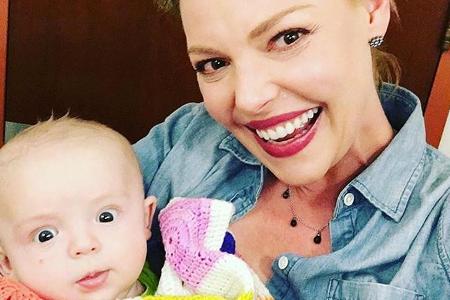 Katherine Heigl mit ihrem Reisebegleiter Katherine Heigl mit ihrem Reisebegleiter