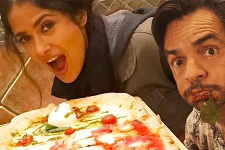 Salma Hayek scheint einen großen Hunger gehabt zu haben Salma Hayek scheint einen großen Hunger gehabt zu haben