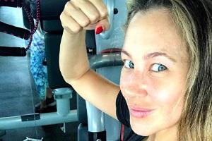 Alessandra Meyer-Wölden schon wieder im Fitnessstudio!