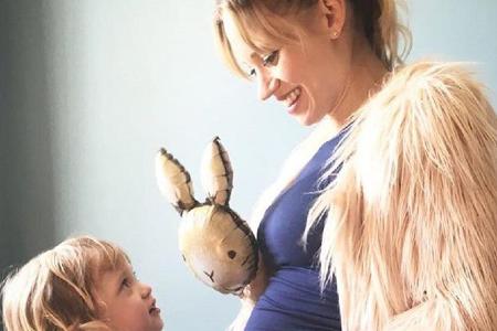 Kimberly Wyatt hat bereits eine Tochter namens Willow Kimberly Wyatt hat bereits eine Tochter namens Willow