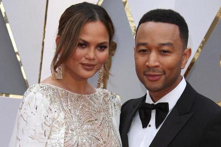 Chrissy Teigen und John Legend wollen noch mehr Kinder haben Chrissy Teigen und John Legend wollen noch mehr Kinder haben