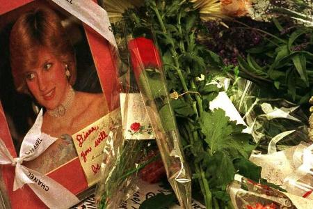 Millionen auf der ganzen Welt trauerten um die Königin der Herzen Millionen auf der ganzen Welt trauerten um die Königin der Herzen