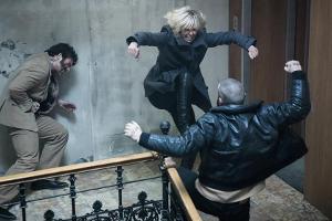 "Atomic Blonde": Charlize Theron legt die neue deutsche Welle trocken