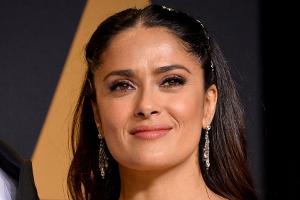 Salma Hayek schuftet als Hausmädchen für Ryan Reynolds