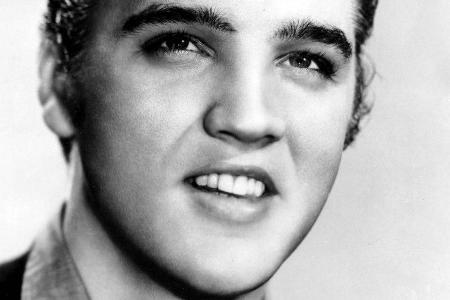 Angeblich immer noch am Leben und auf der ganzen Welt unterwegs: Elvis Presley Angeblich immer noch am Leben und auf der ganzen Welt unterwegs: Elvis Presley