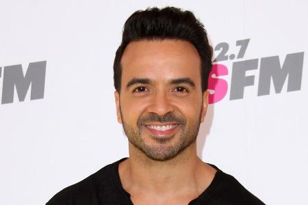 Obwohl er keinen Award bekommt, hat Luis Fonsi sein Lächeln nicht verloren Obwohl er keinen Award bekommt, hat Luis Fonsi sein Lächeln nicht verloren