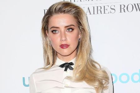 Amber Heard meldet sich nach der Trennung von Elon Musk zu Wort Amber Heard meldet sich nach der Trennung von Elon Musk zu Wort