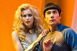 Mit "Bullyparade" im Kino: Jeanne Goursaud und die "Bullyrellas"