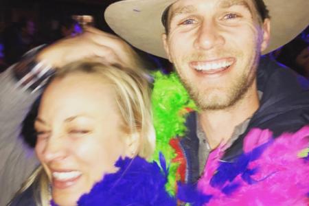 Kaley Cuoco und ihr Freund Karl Cook Kaley Cuoco und ihr Freund Karl Cook