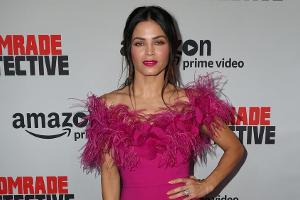 Damit sticht sie aus der Masse heraus: Jenna Dewan ganz in Pink