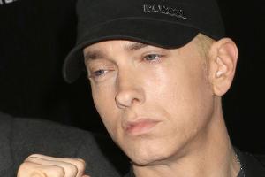 Eminem wütet gegen Trump und vergisst Songtext