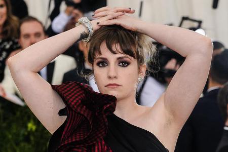 Lena Dunham kämpft für Body Positivity Lena Dunham kämpft für Body Positivity