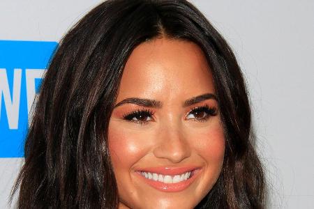 Demi Lovato bei einem Auftritt in Kalifornien Demi Lovato bei einem Auftritt in Kalifornien