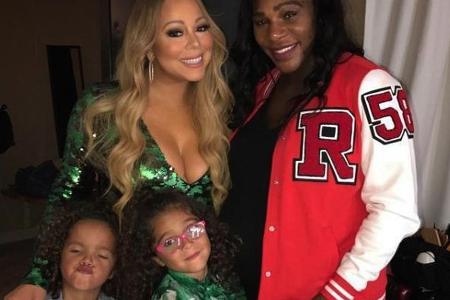 Mariah Carey (links) hat nach ihrem Konzert Besuch von der schwangreen Serena Williams bekommen Mariah Carey (links) hat nach ihrem Konzert Besuch von der schwangreen Serena Williams bekommen