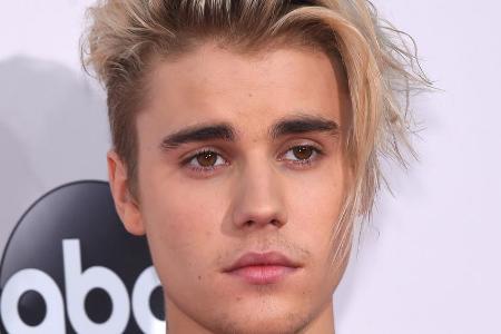 Hat keine Lust mehr, mit Mayweather in Strip-Lokalen rumzuhängen: Justin Bieber Hat keine Lust mehr, mit Mayweather in Strip-Lokalen rumzuhängen: Justin Bieber