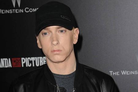 Eminem hat sich für sein neuen Album zahlreiche Stars ins Boot geholt Eminem hat sich für sein neuen Album zahlreiche Stars ins Boot geholt