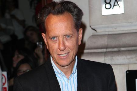 Richard E. Grant hatte ein unschönes Urlaubserlebnis Richard E. Grant hatte ein unschönes Urlaubserlebnis