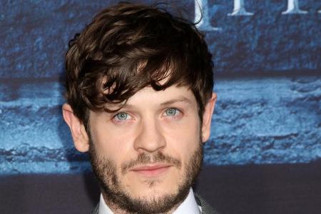 Iwan Rheon auf der Premiere der sechsten Staffel von Iwan Rheon auf der Premiere der sechsten Staffel von