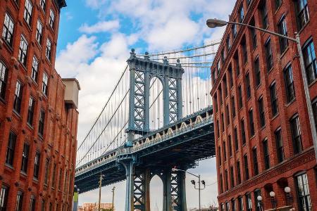 Staten Island, Queens, Bronx und natürlich Brooklyn, die Stadtteile von New York City muss man gesehen haben. Doch ein Staten Island, Queens, Bronx und natürlich Brooklyn, die Stadtteile von New York City muss man gesehen haben. Doch ein