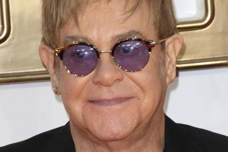 Elton John muss mit dem Verlust seiner Mutter zurecht kommen Elton John muss mit dem Verlust seiner Mutter zurecht kommen