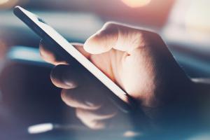 Fünf Smartphone-Trends für 2018: Schneller, schärfer, faltbar!